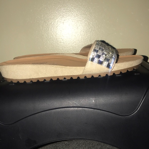 Sandals - Picture 5 of 6